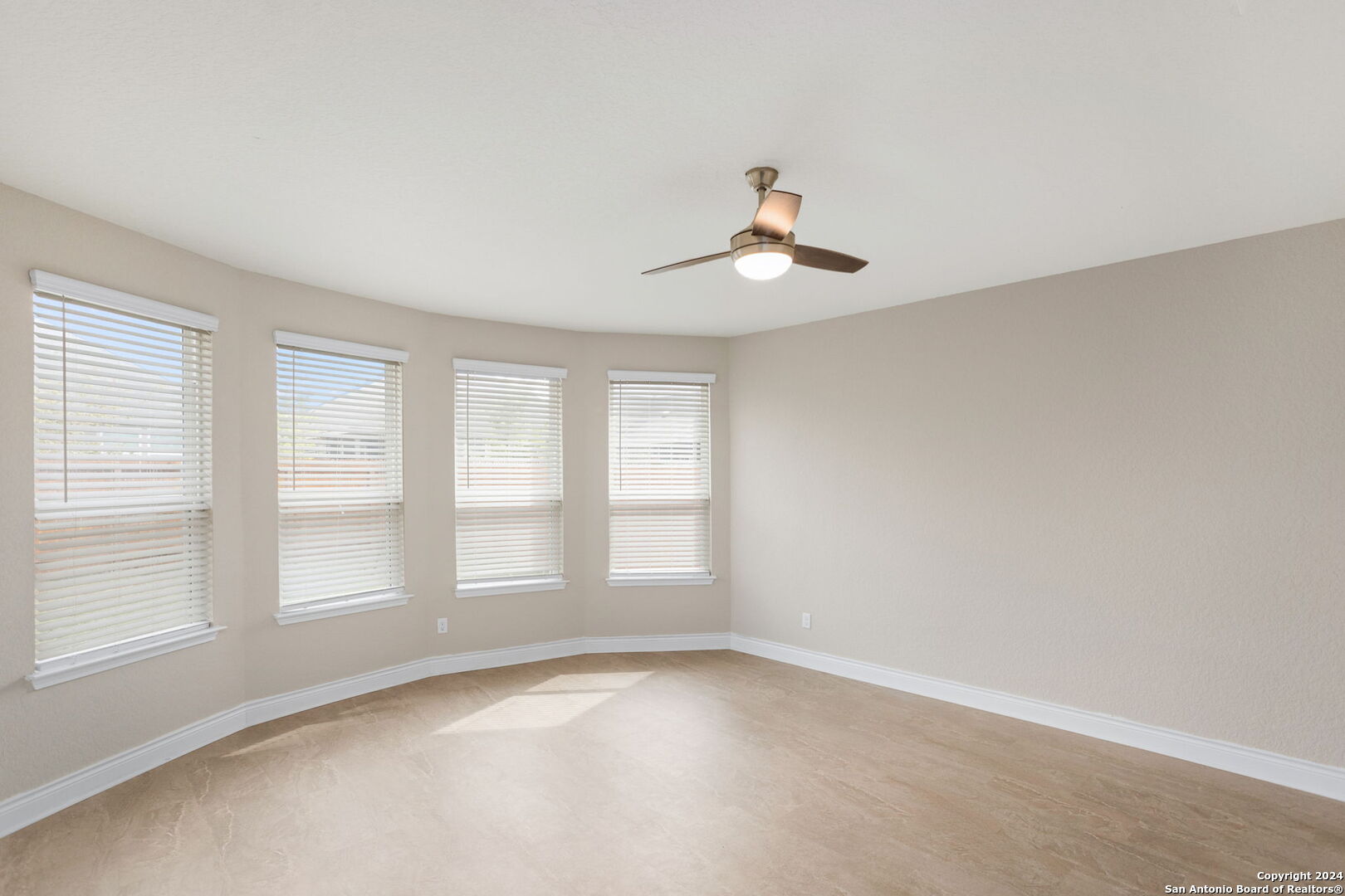 7618 Desperado Way