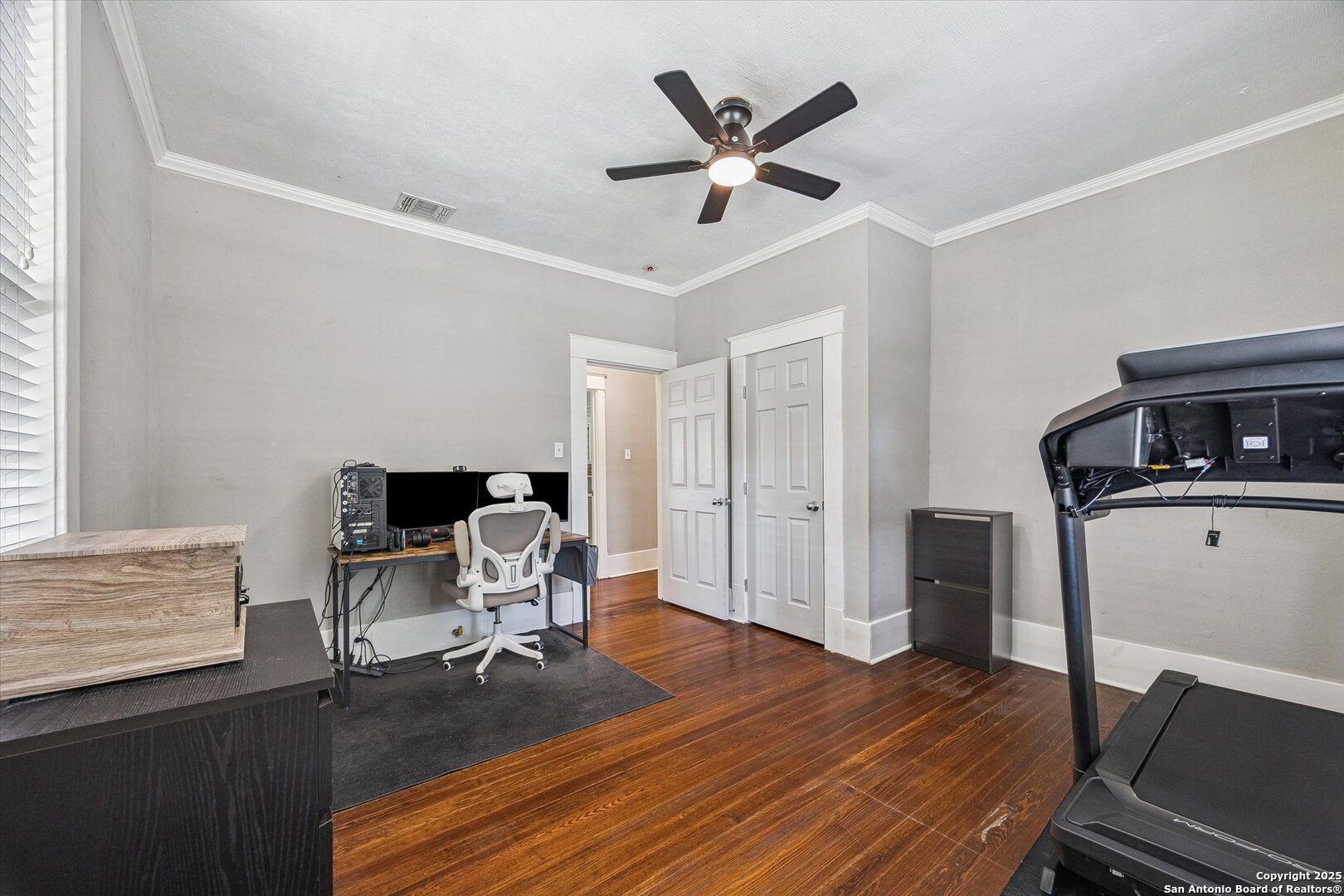 240 Belmont