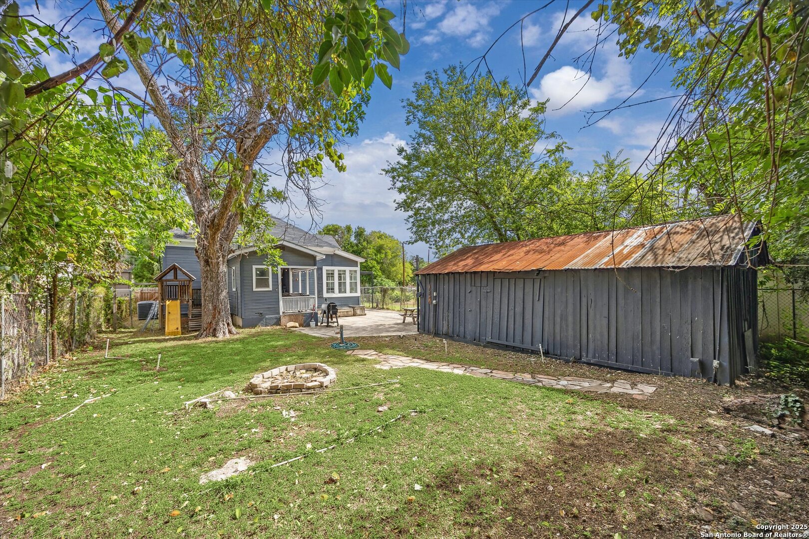 240 Belmont