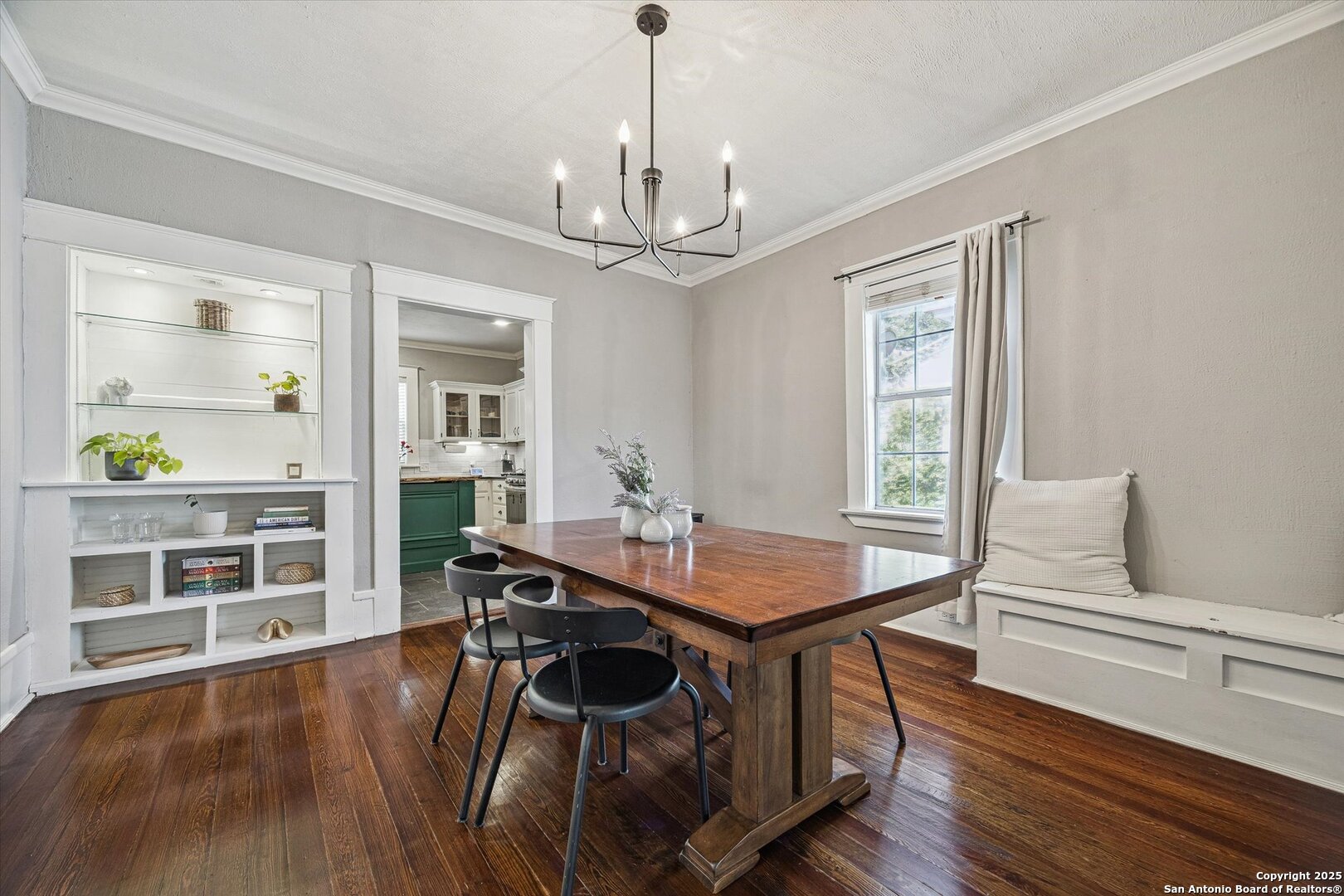 240 Belmont
