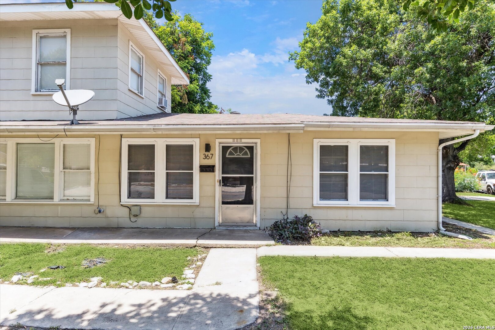 369 BABCOCK RD