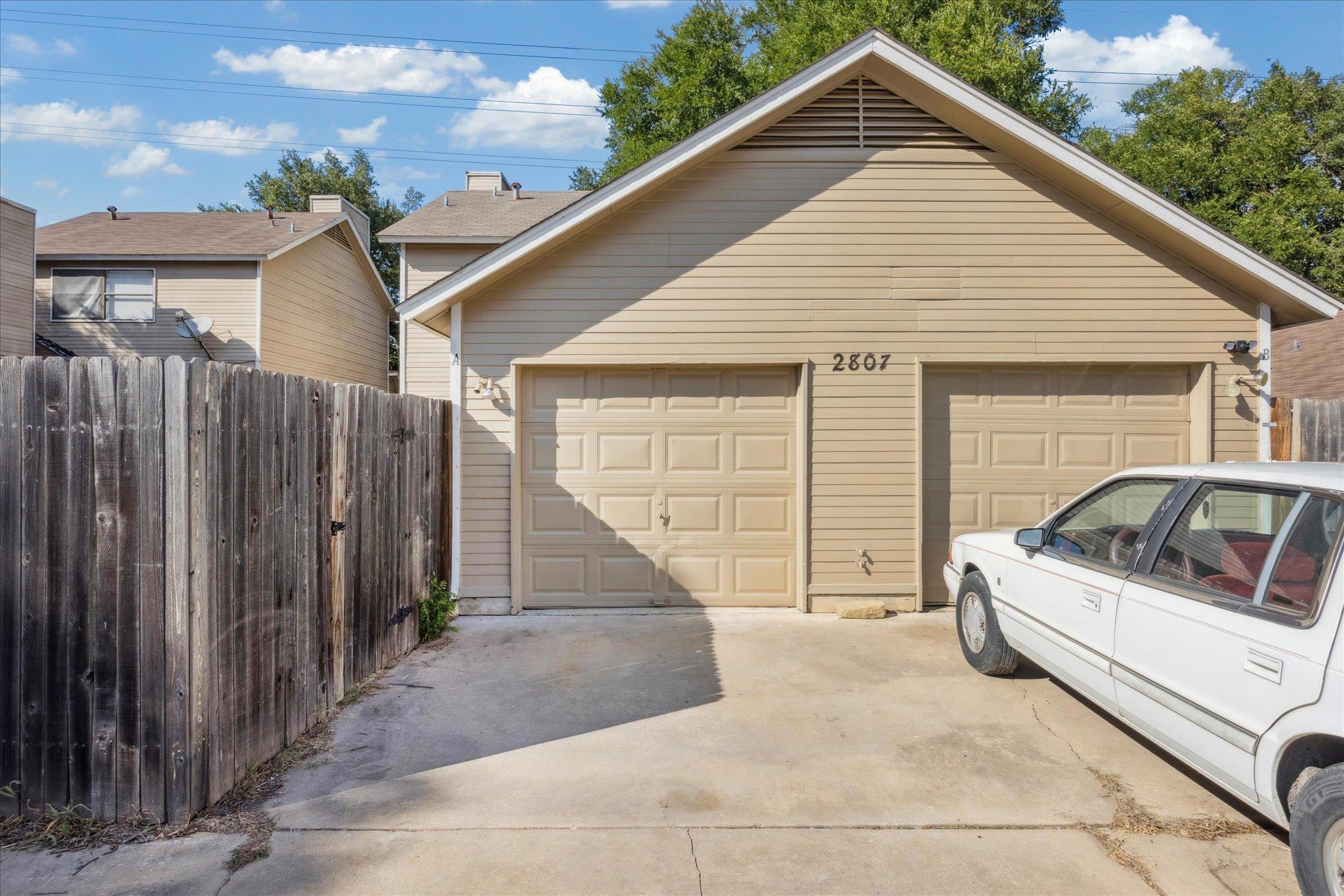 2807 Slaughter LN # A