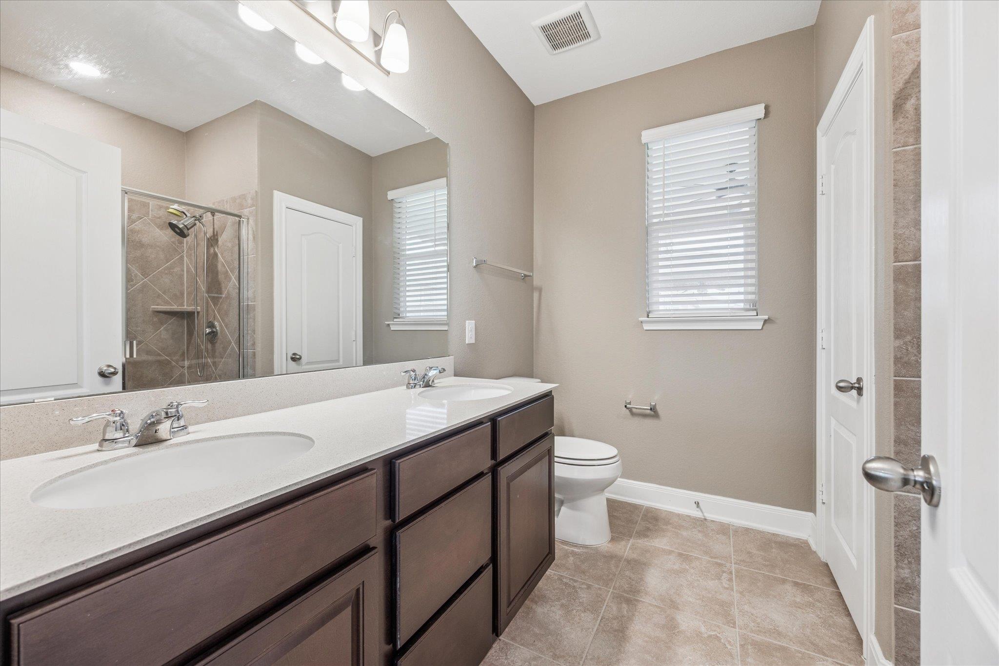 6200 Albany Sleigh DR