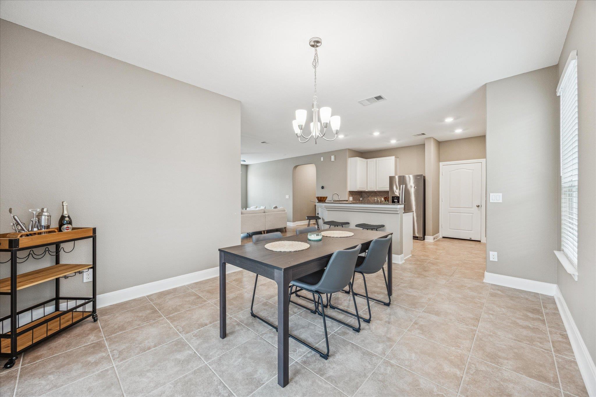 6200 Albany Sleigh DR