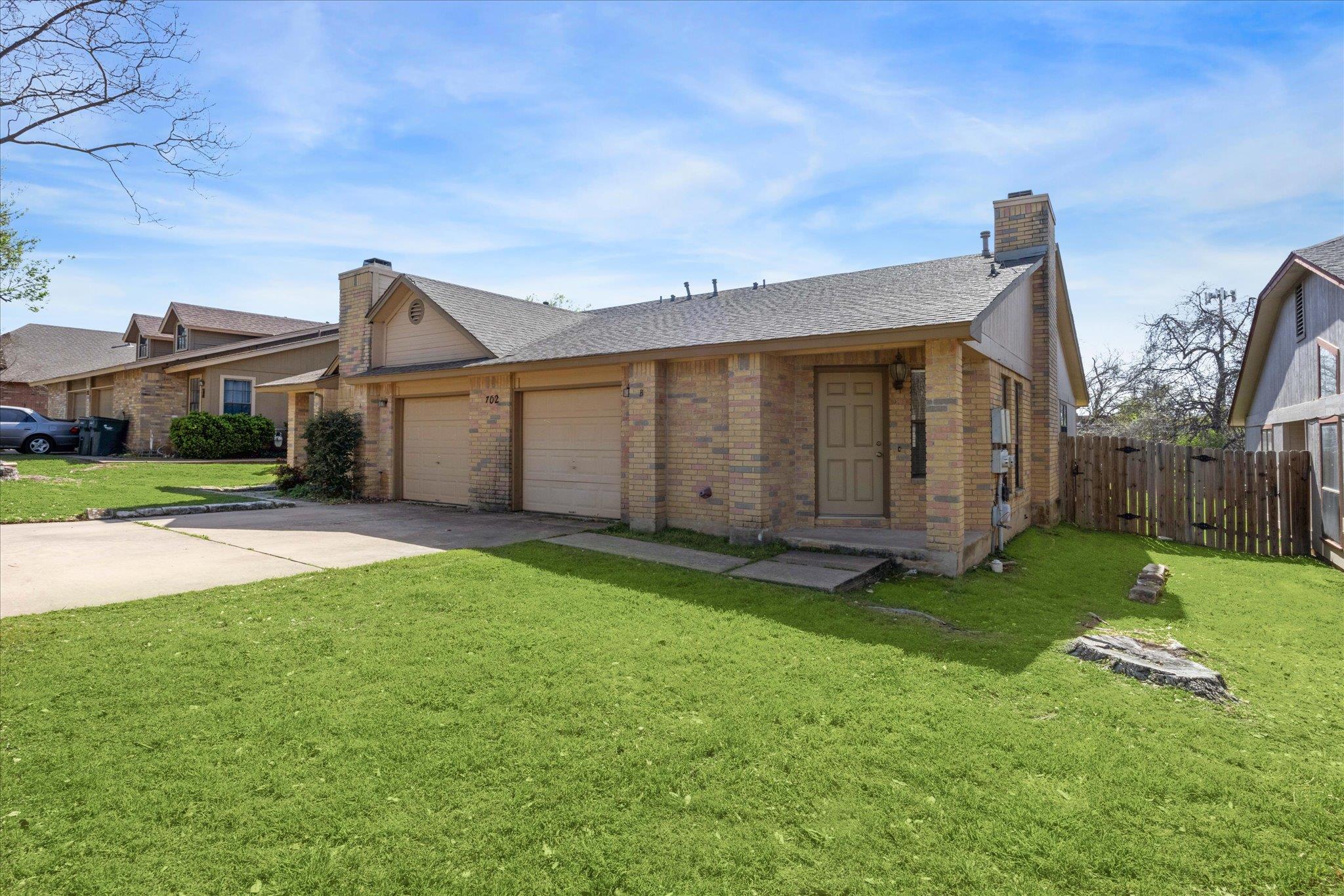 702 Rollingway DR # B
