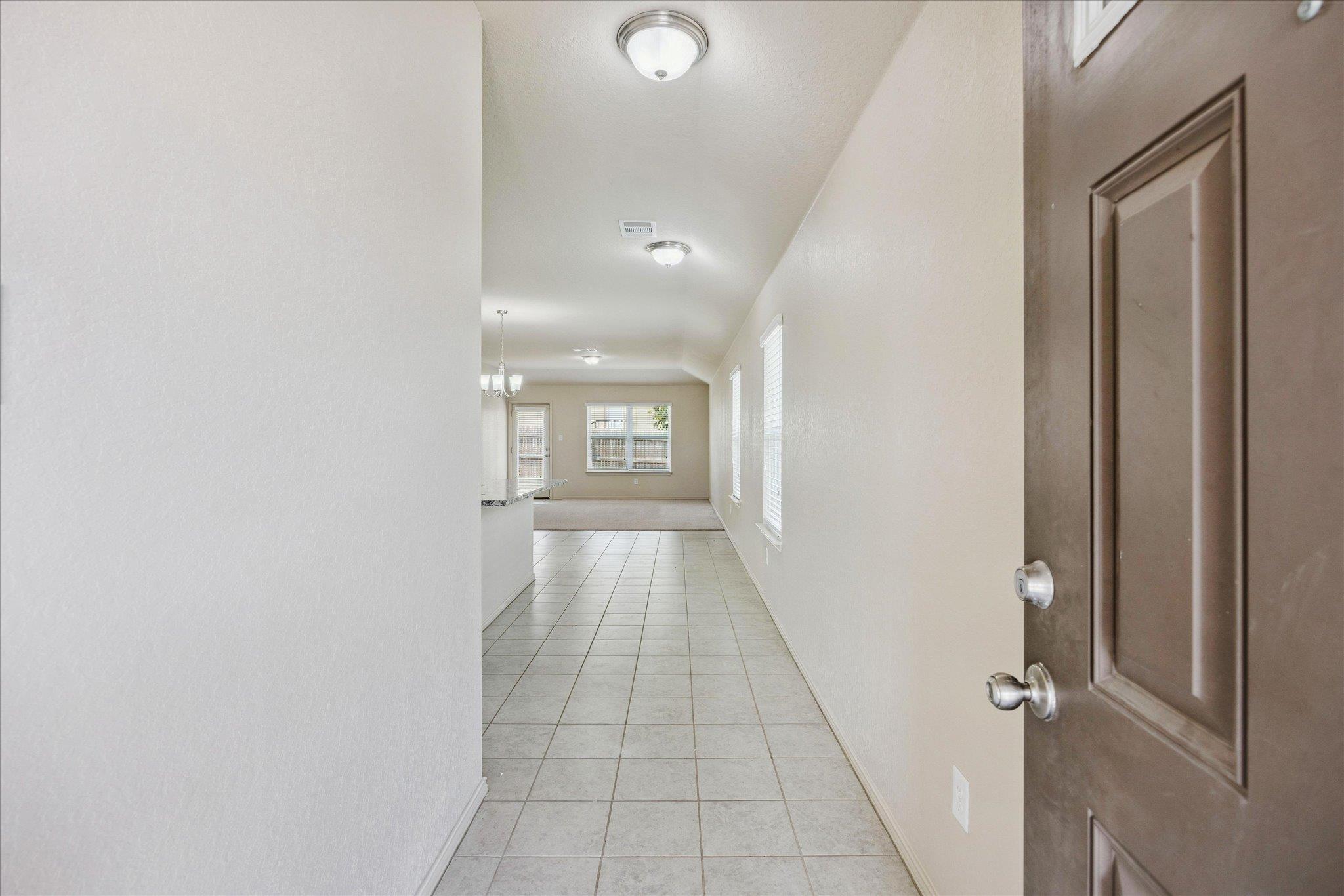 181 Lake Gln DR