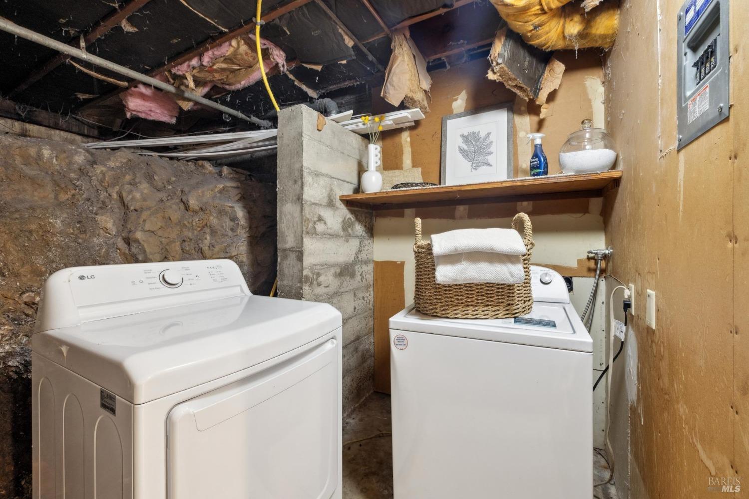 328 N Ferndale Avenue