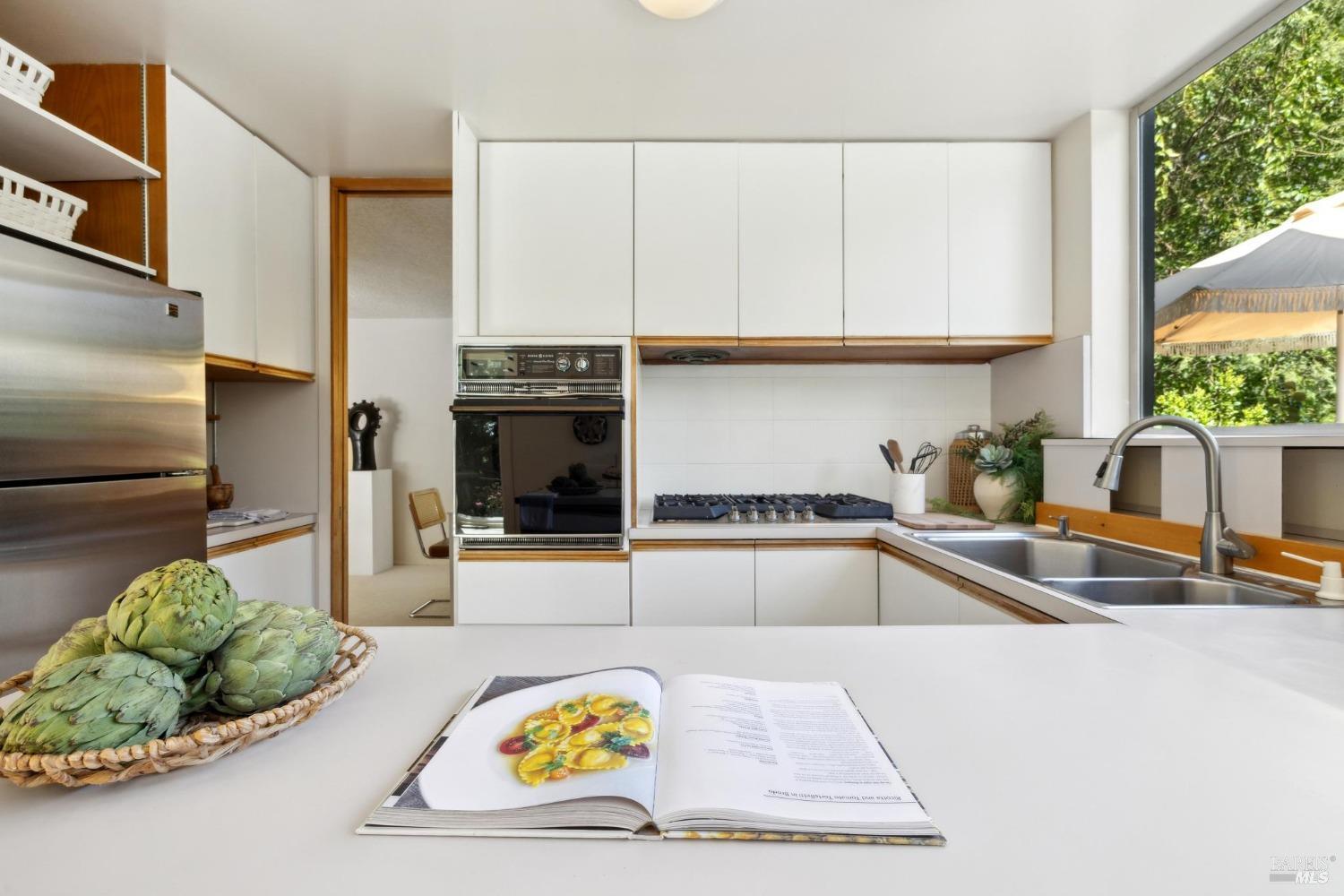 328 N Ferndale Avenue