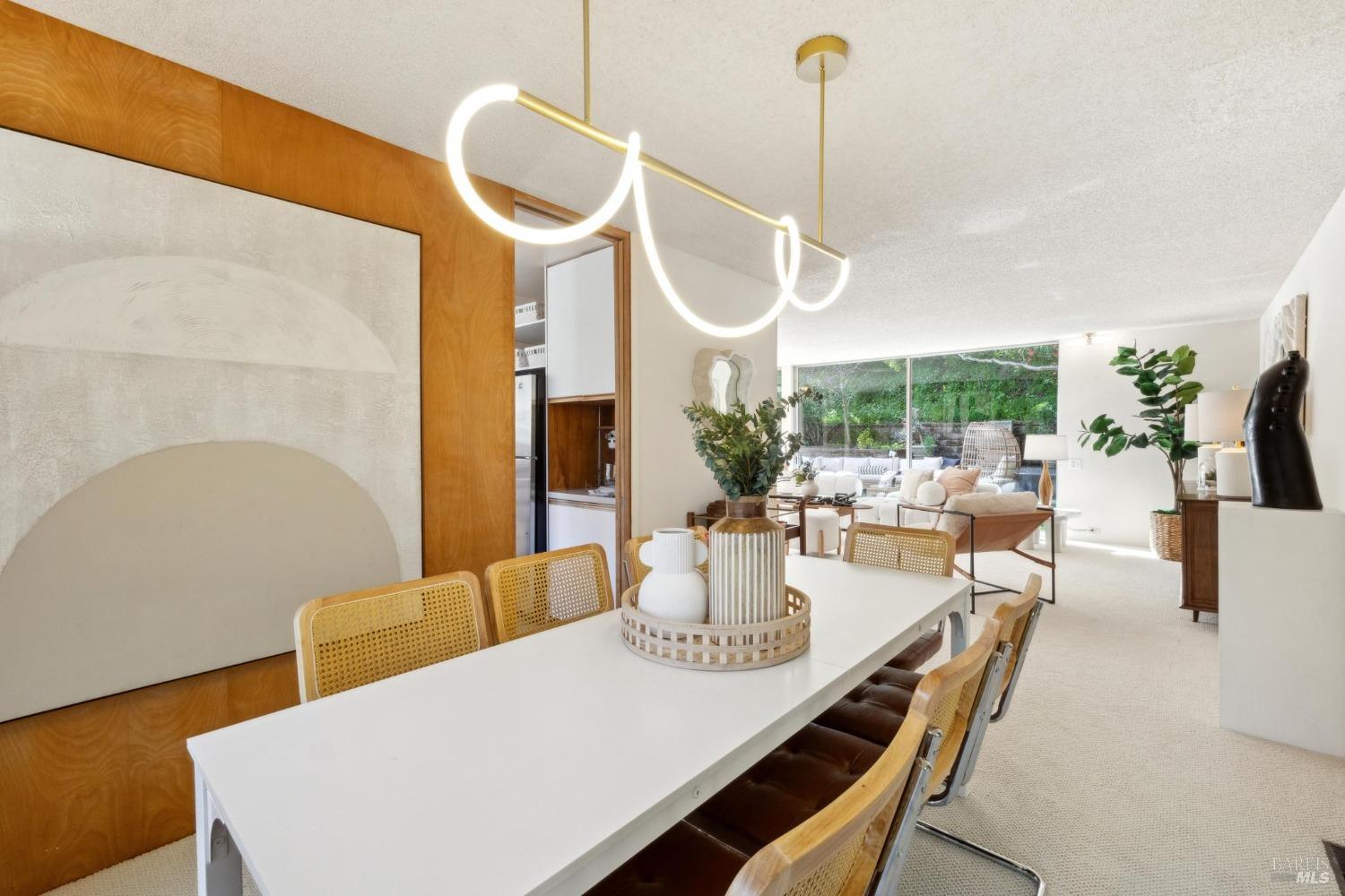 328 N Ferndale Avenue