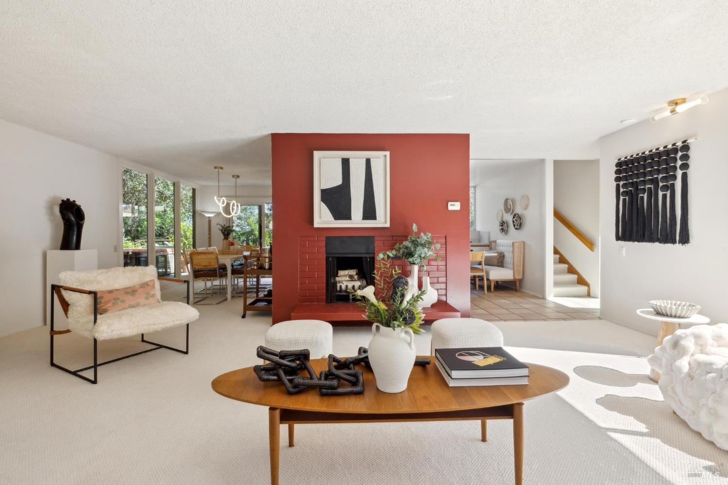 328 N Ferndale Avenue