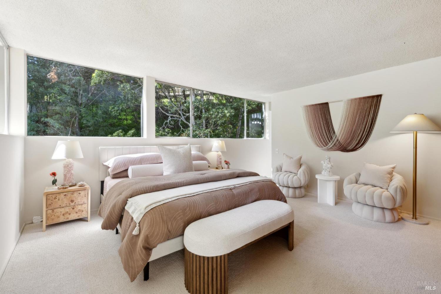 328 N Ferndale Avenue