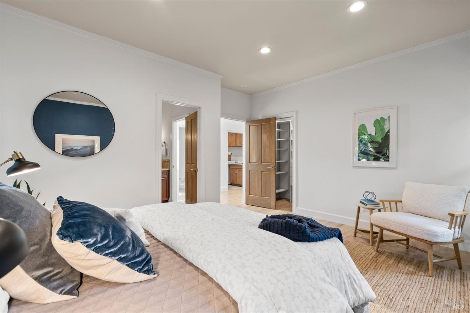 1 Golden Lily Place