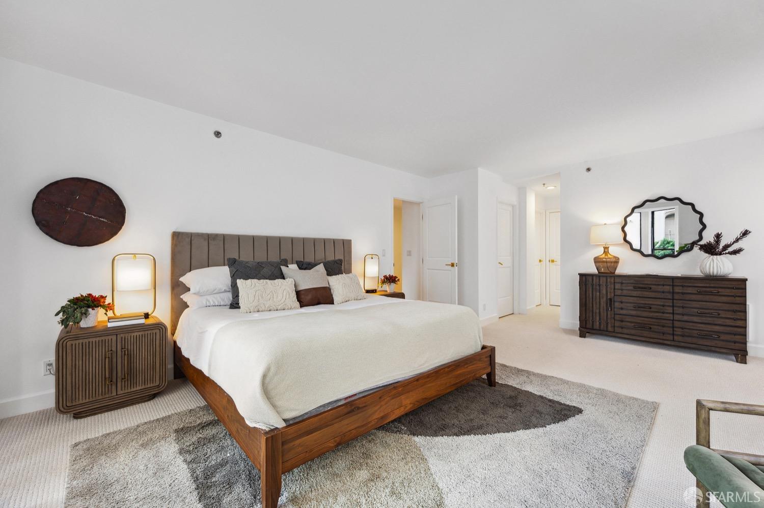 1045 Mason Street # 401