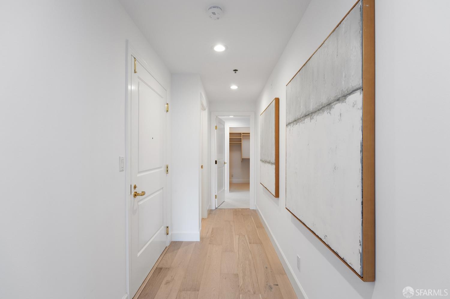 1045 Mason Street # 401