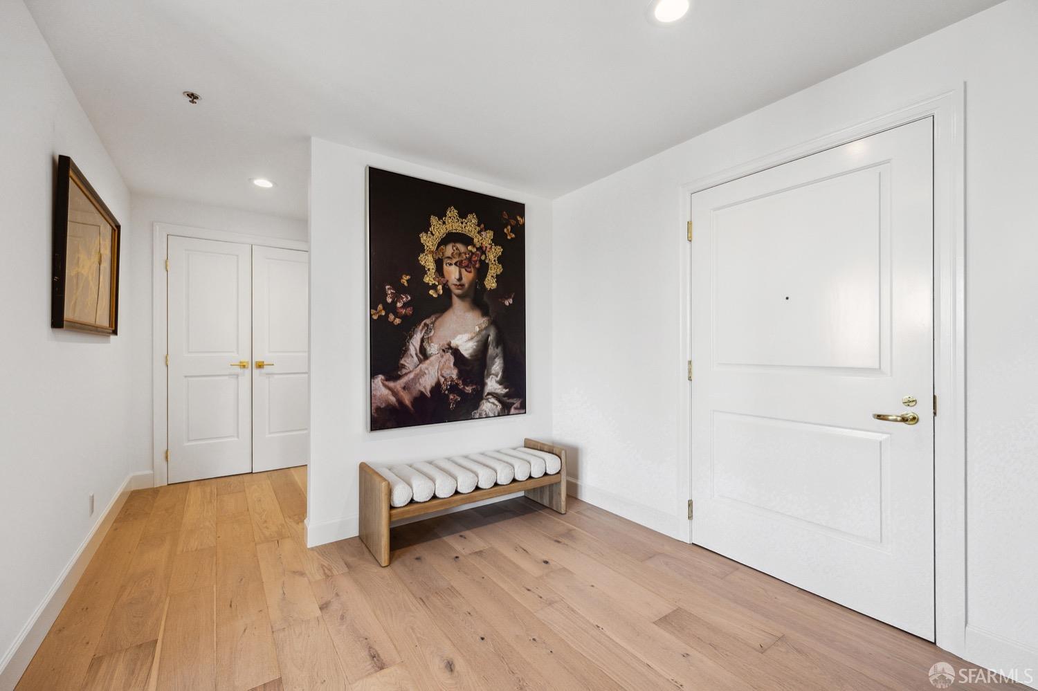 1045 Mason Street # 401