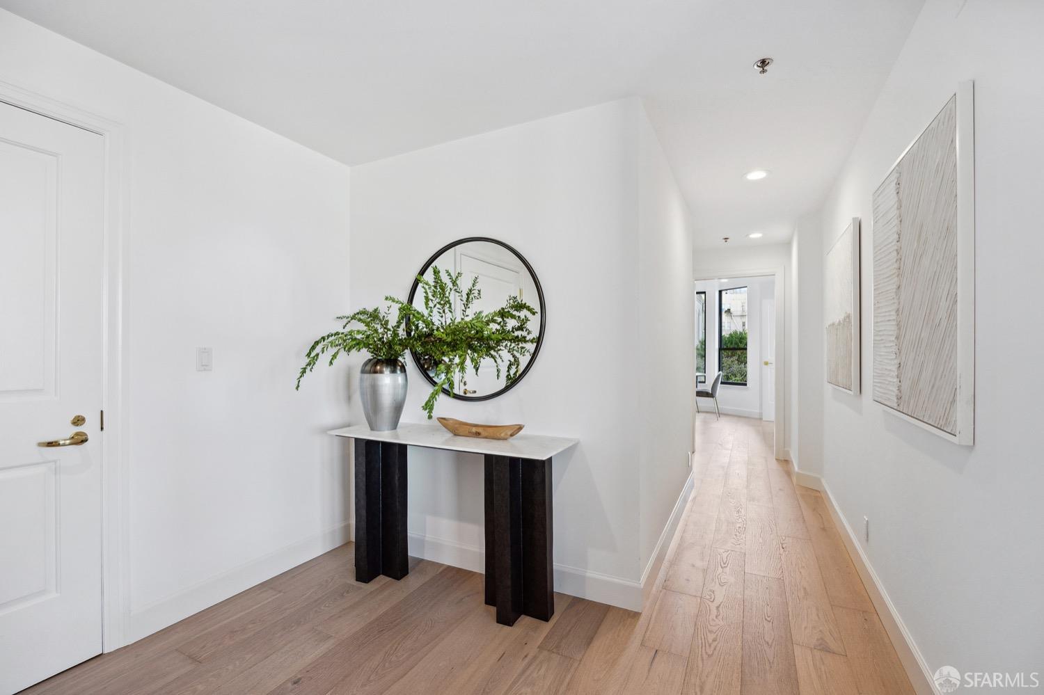 1045 Mason Street # 401