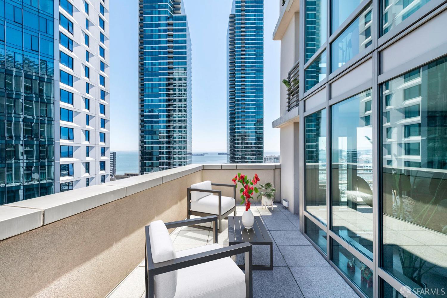 355 1st Street # S2102