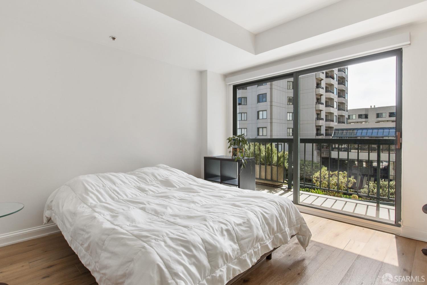 601 Van Ness Avenue Unit: 11