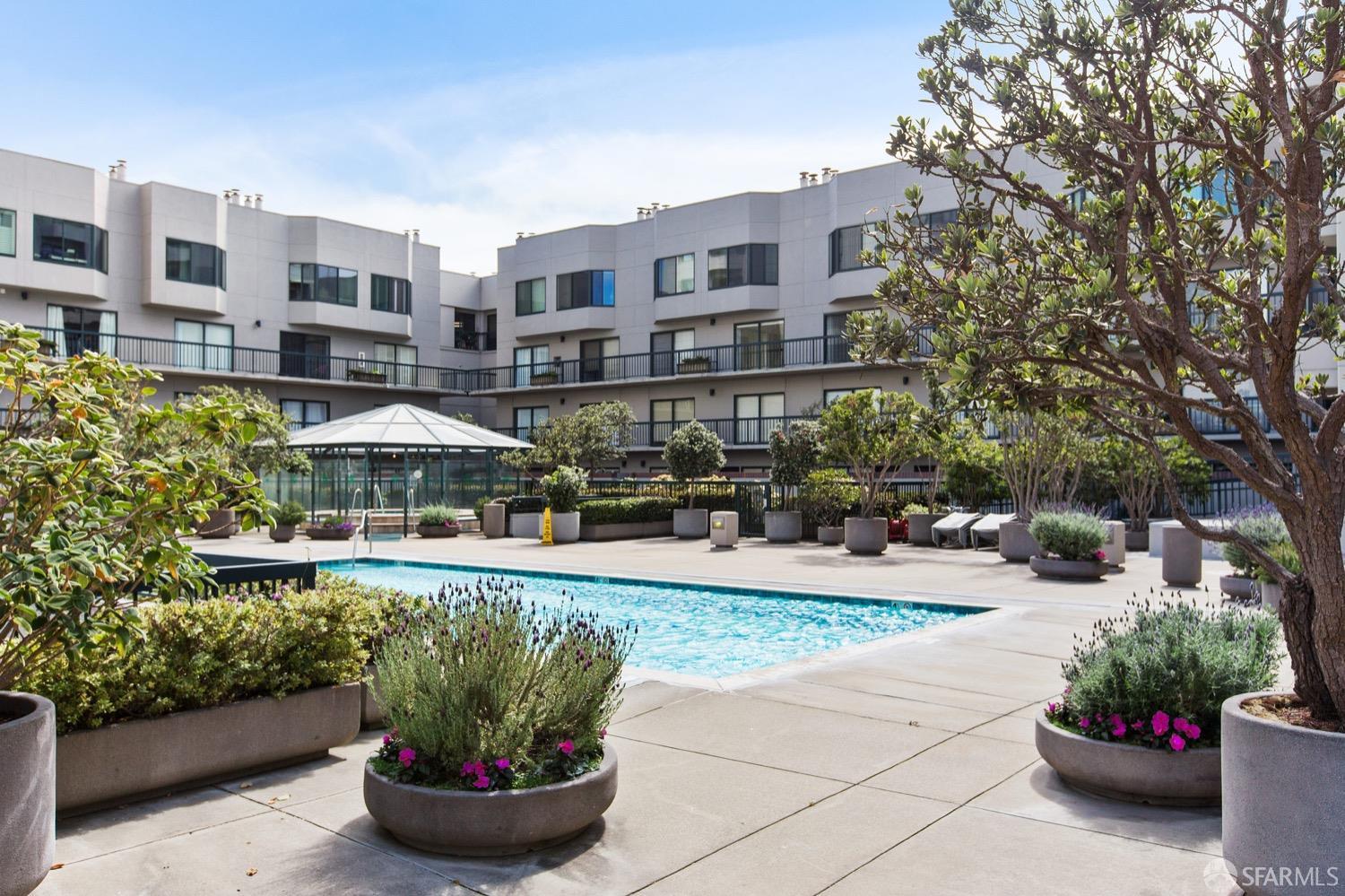 601 Van Ness Avenue Unit: 11