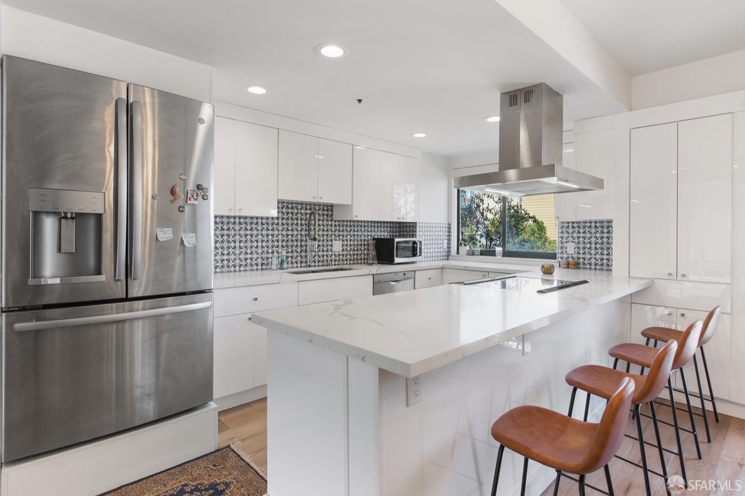601 Van Ness Avenue Unit: 11