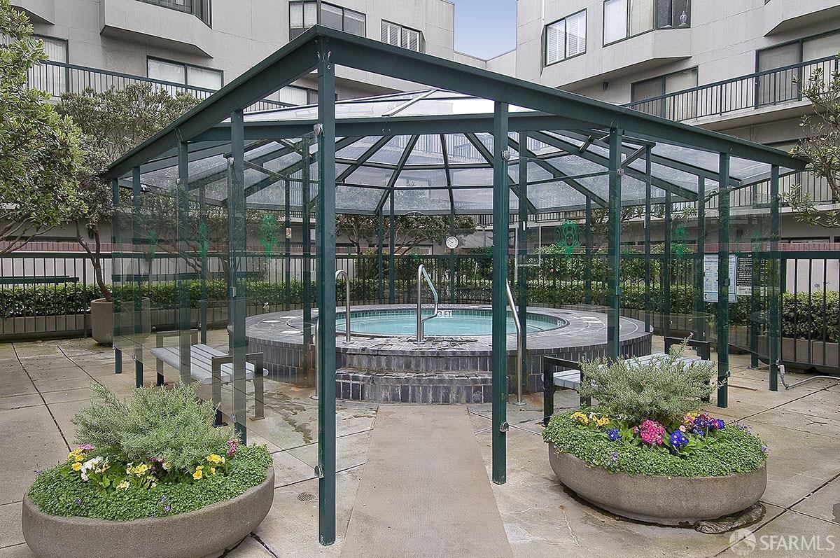 601 Van Ness Avenue Unit: 11