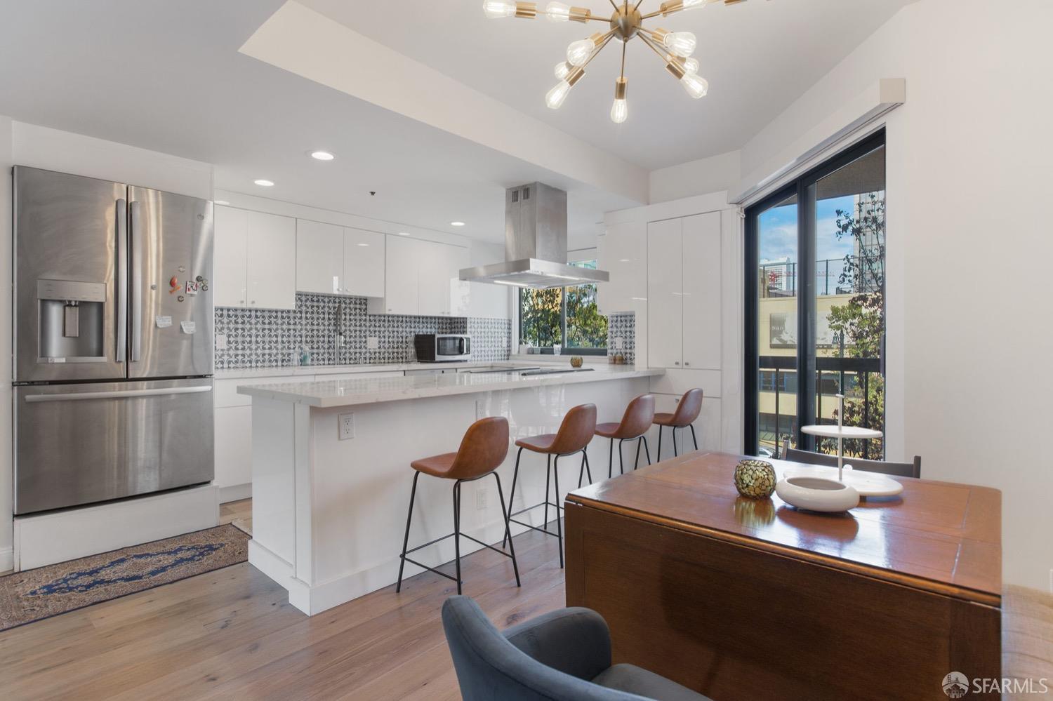 601 Van Ness Avenue Unit: 11