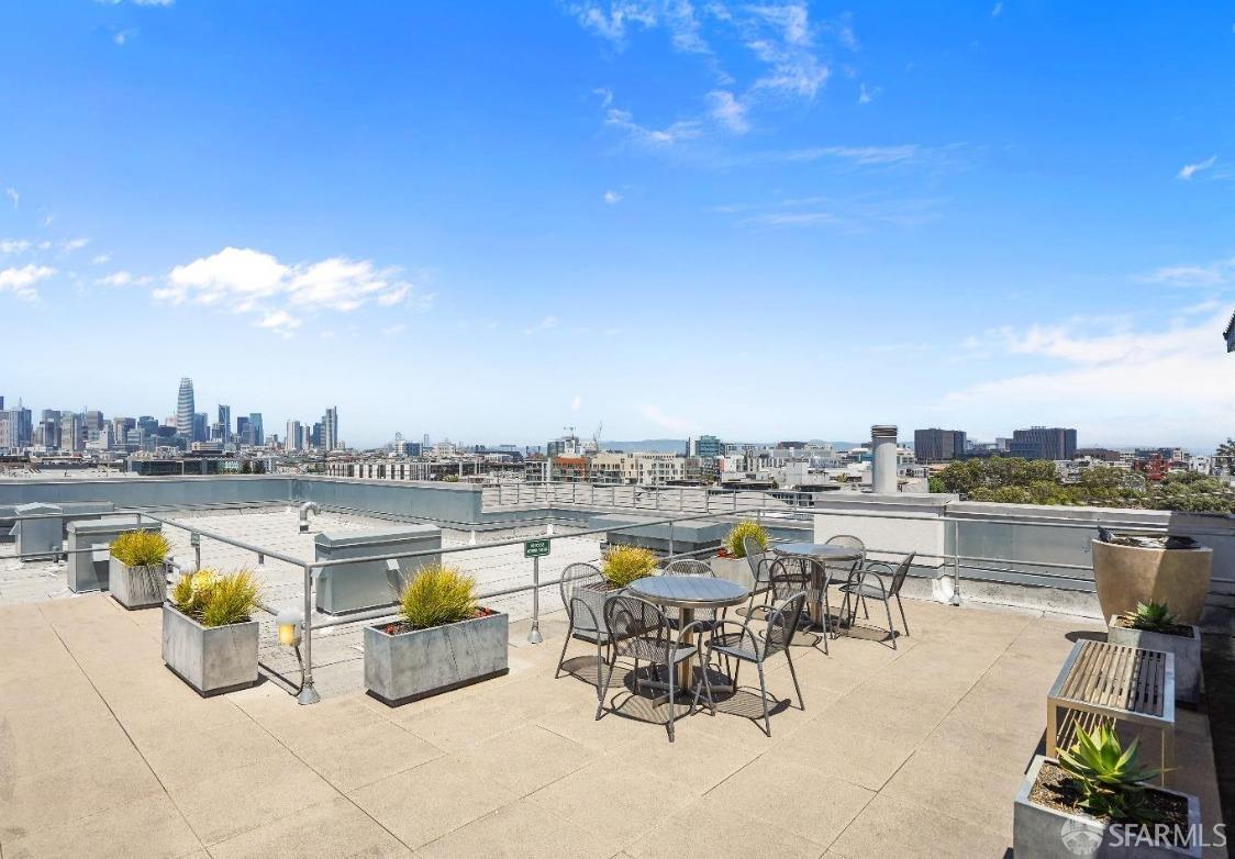 451 Kansas Street # 290