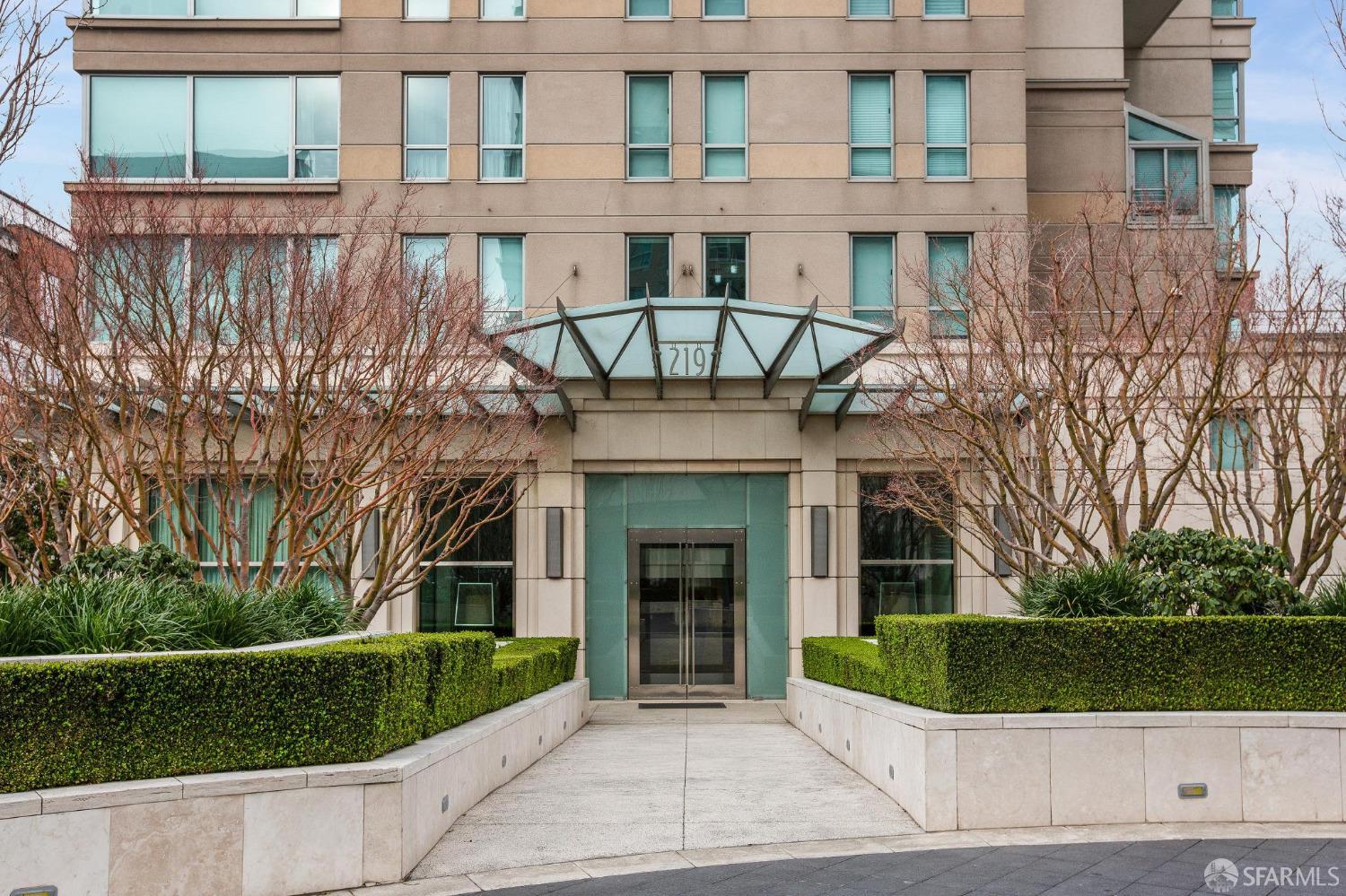239 Brannan Street # 5D