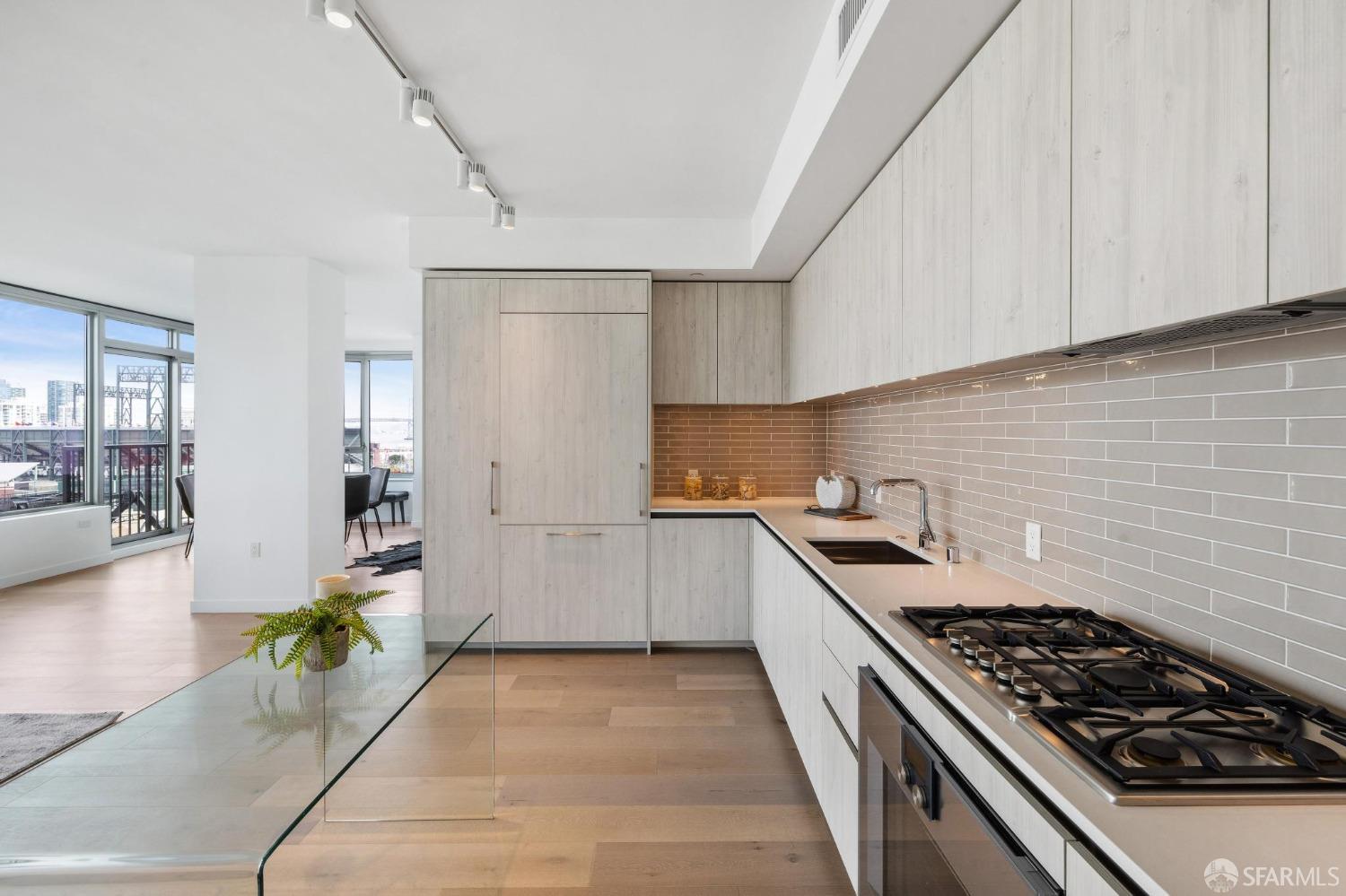 1000 3rd Street # 1302