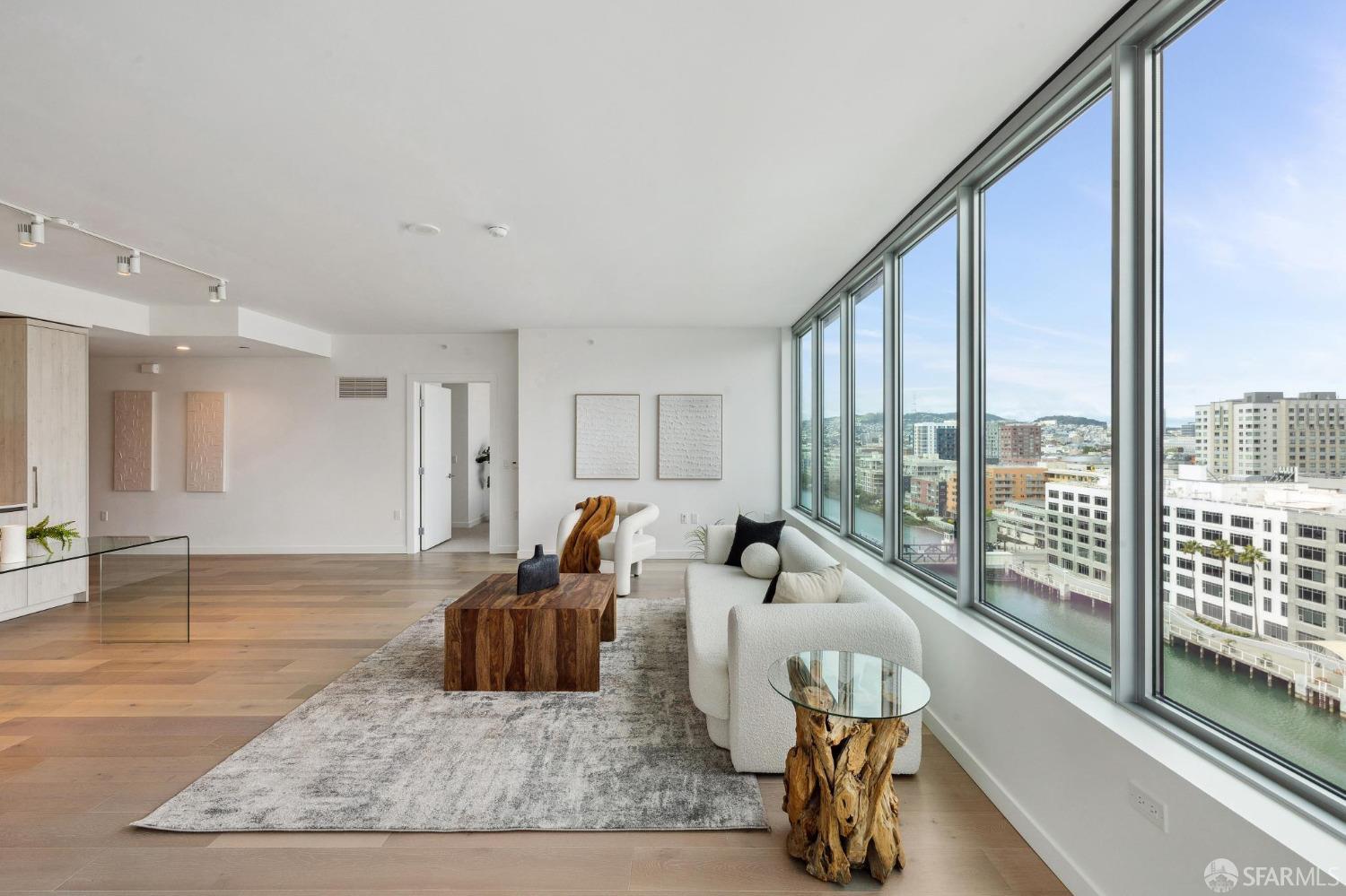 1000 3rd Street # 1302