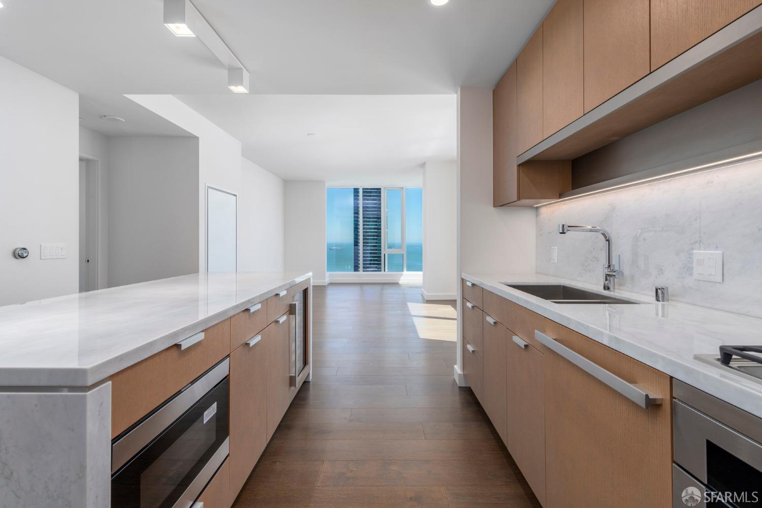488 Folsom Street # 4305