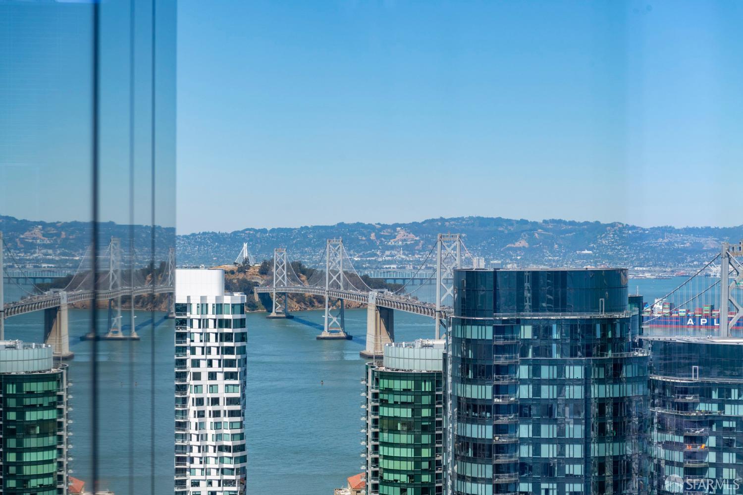 488 Folsom Street # 4305
