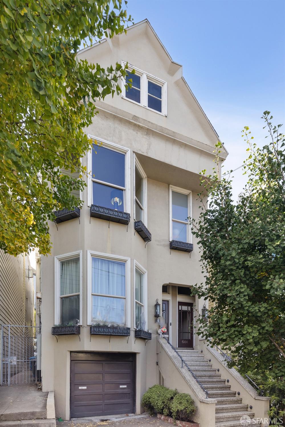 684 Castro Street