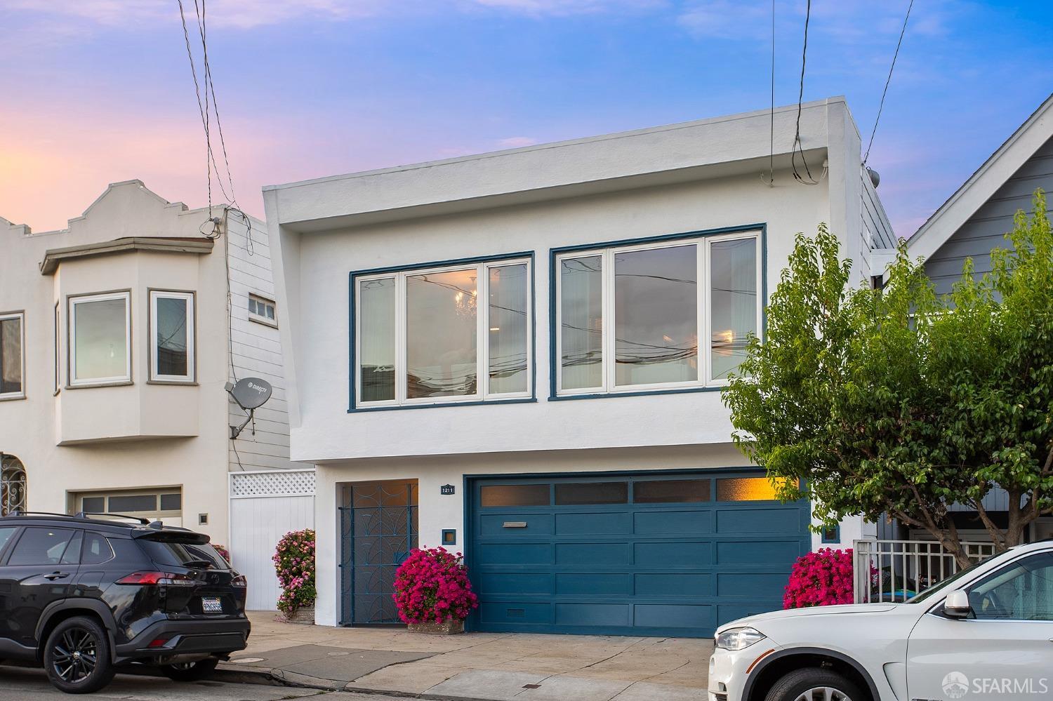 1211 Silver Avenue