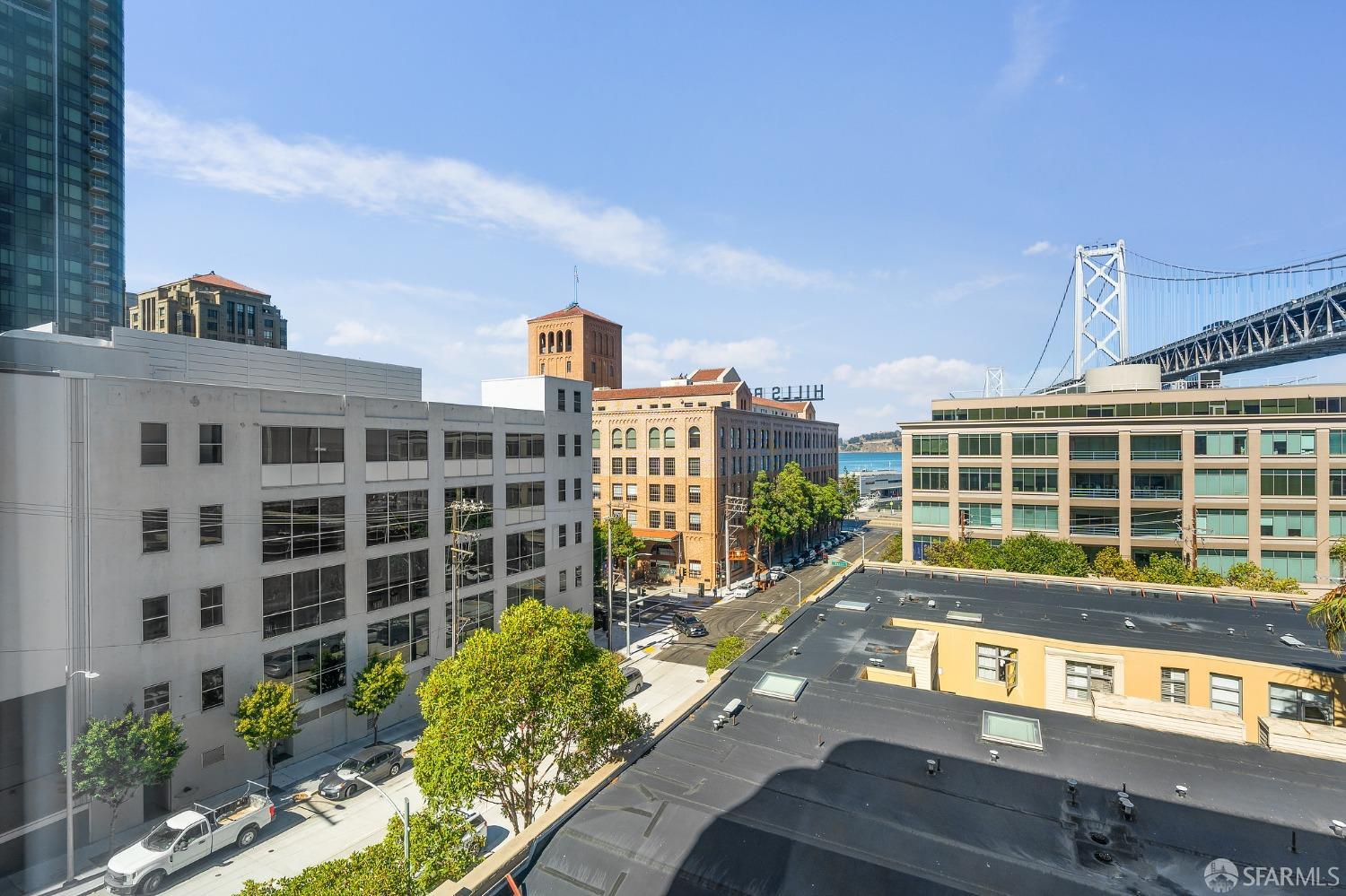 403 Main Street # 518N