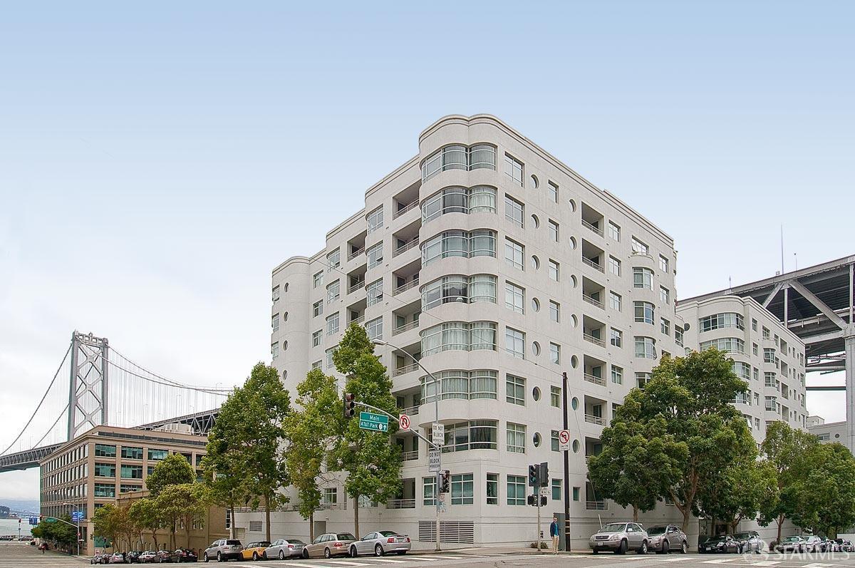 403 Main Street # 518N