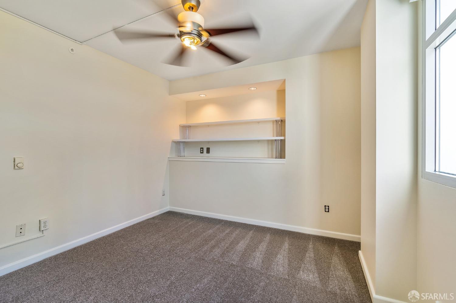 403 Main Street # 518N