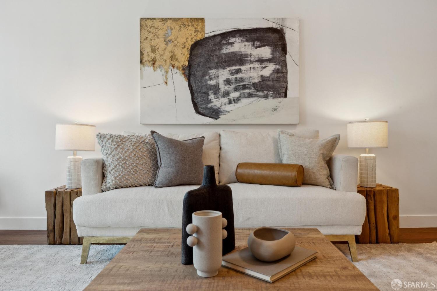 301 Main Street # 5F