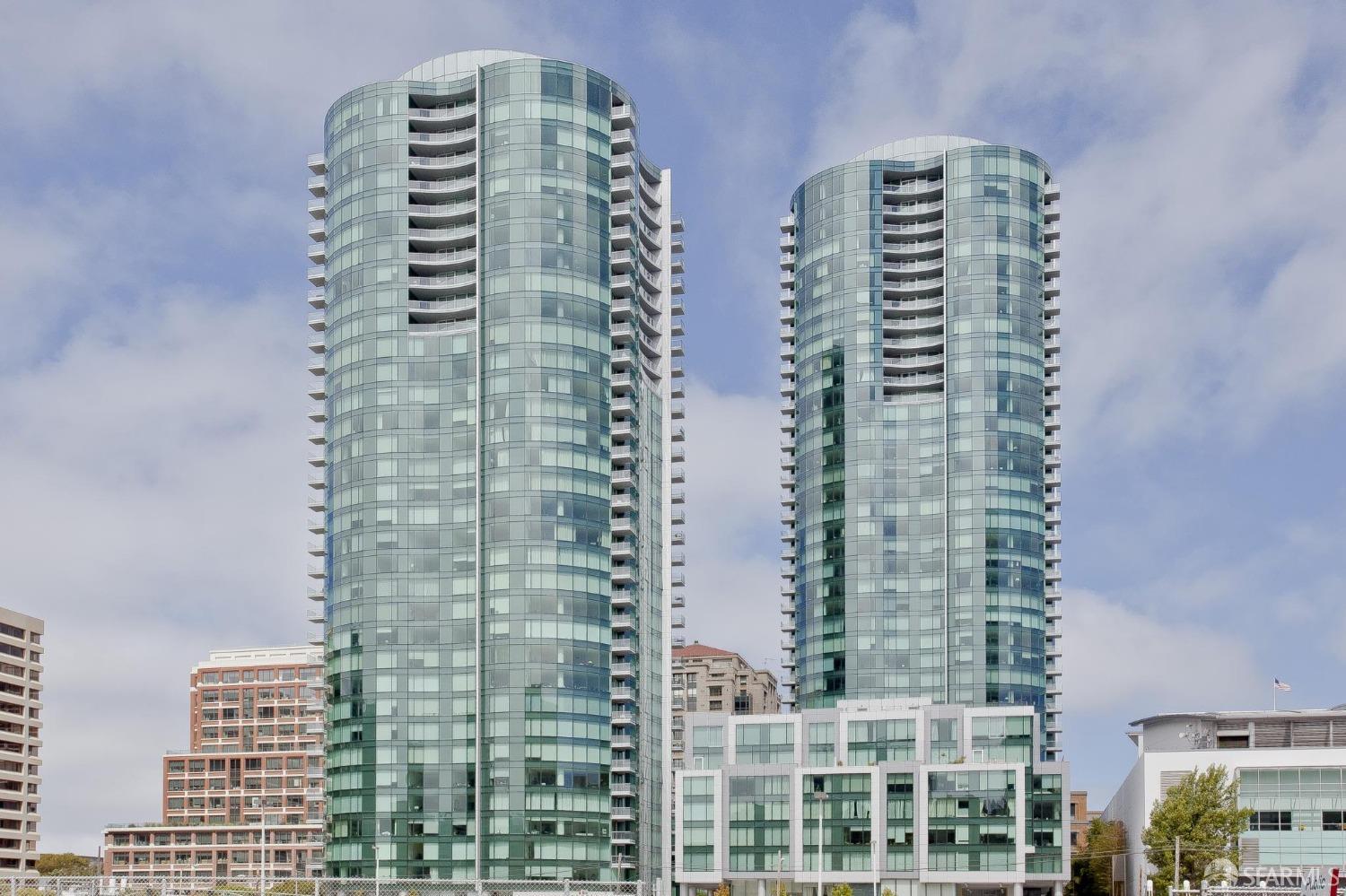 301 Main Street # 5F