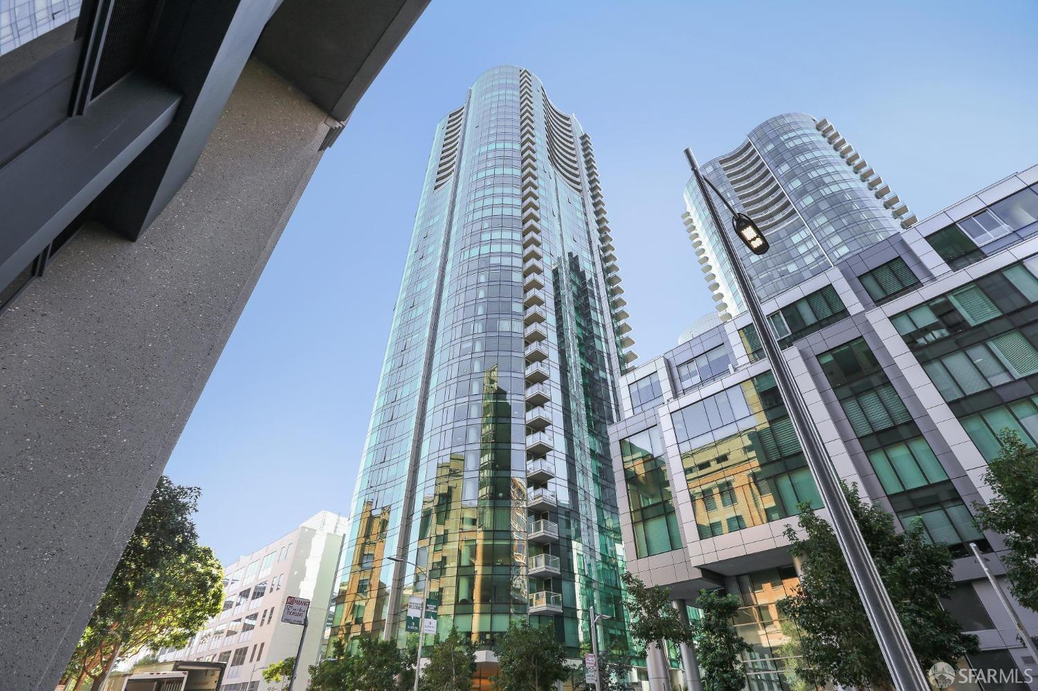 301 Main Street # 5F