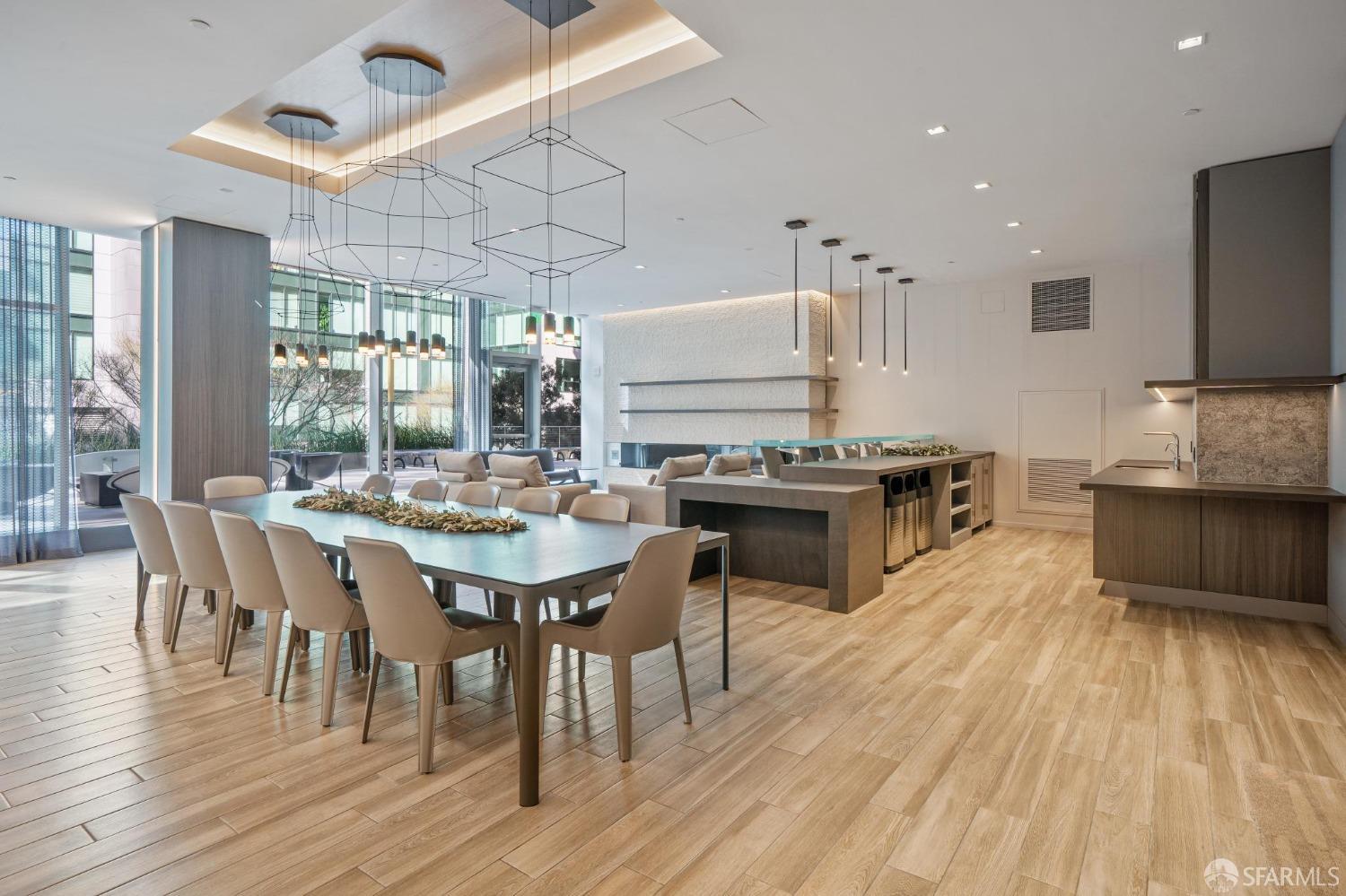 301 Main Street # 5F