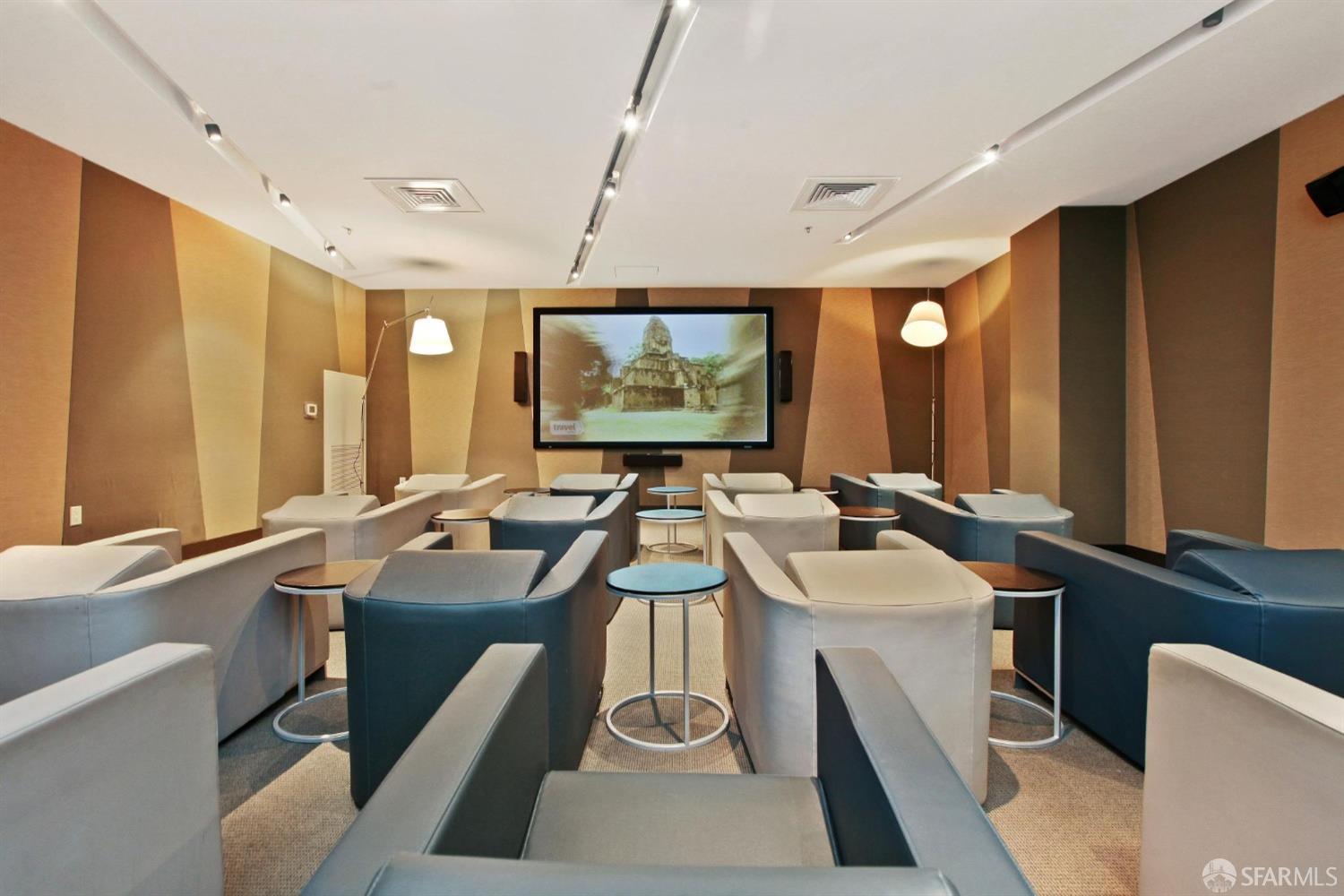 301 Main Street # 5F