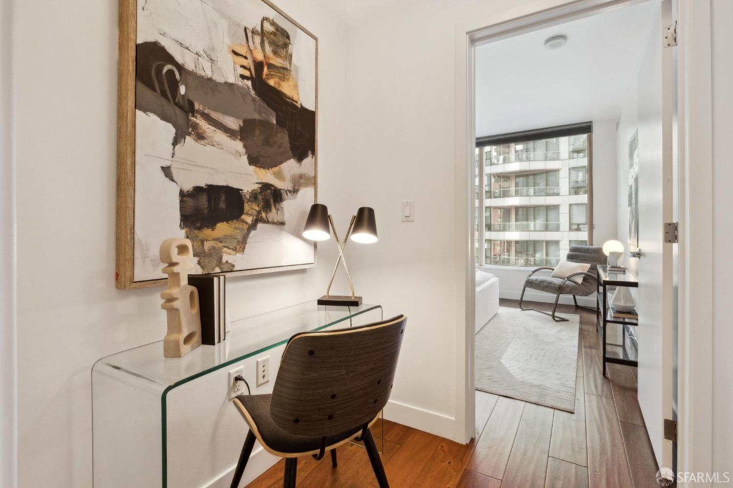 301 Main Street # 5F