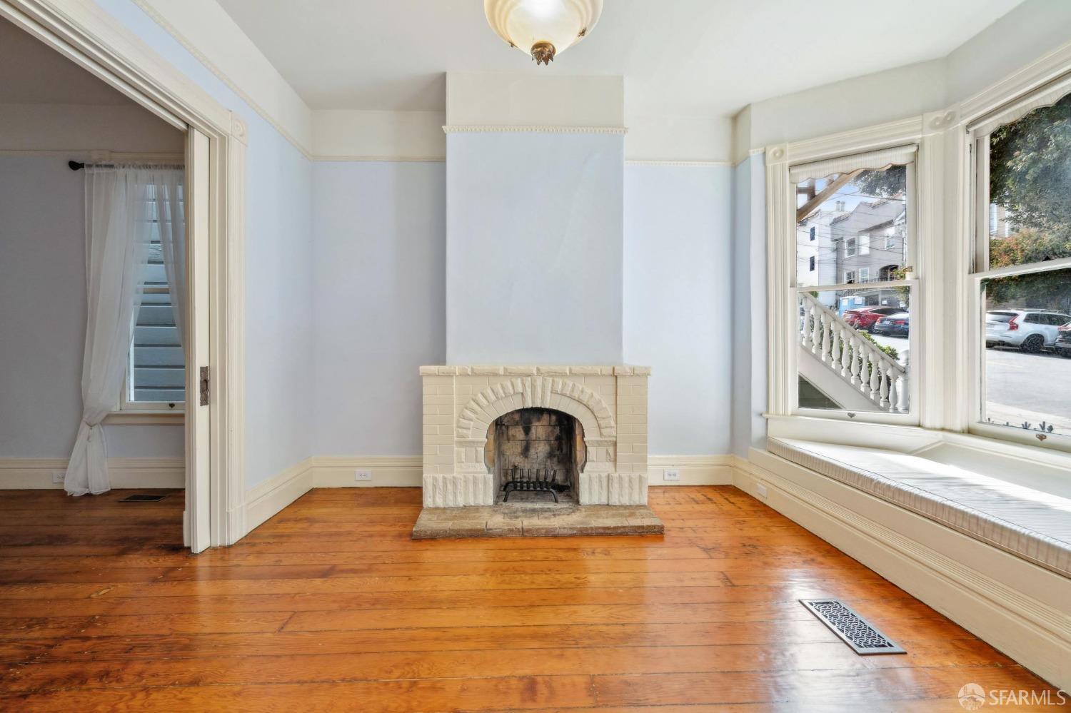 527-529 Noe Street