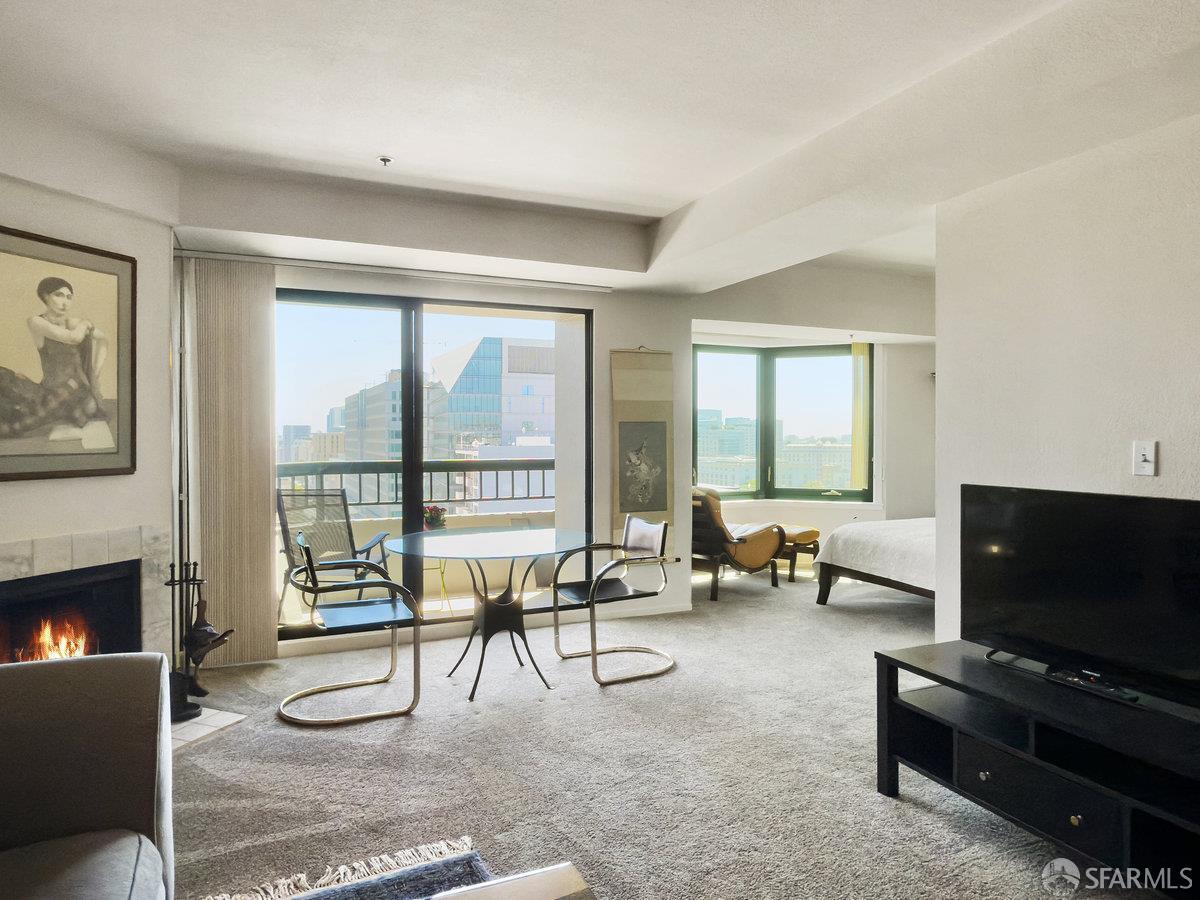 601 Van Ness Avenue # 1047