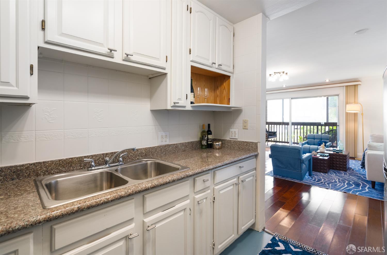 1520 Ofarrell Street # 4