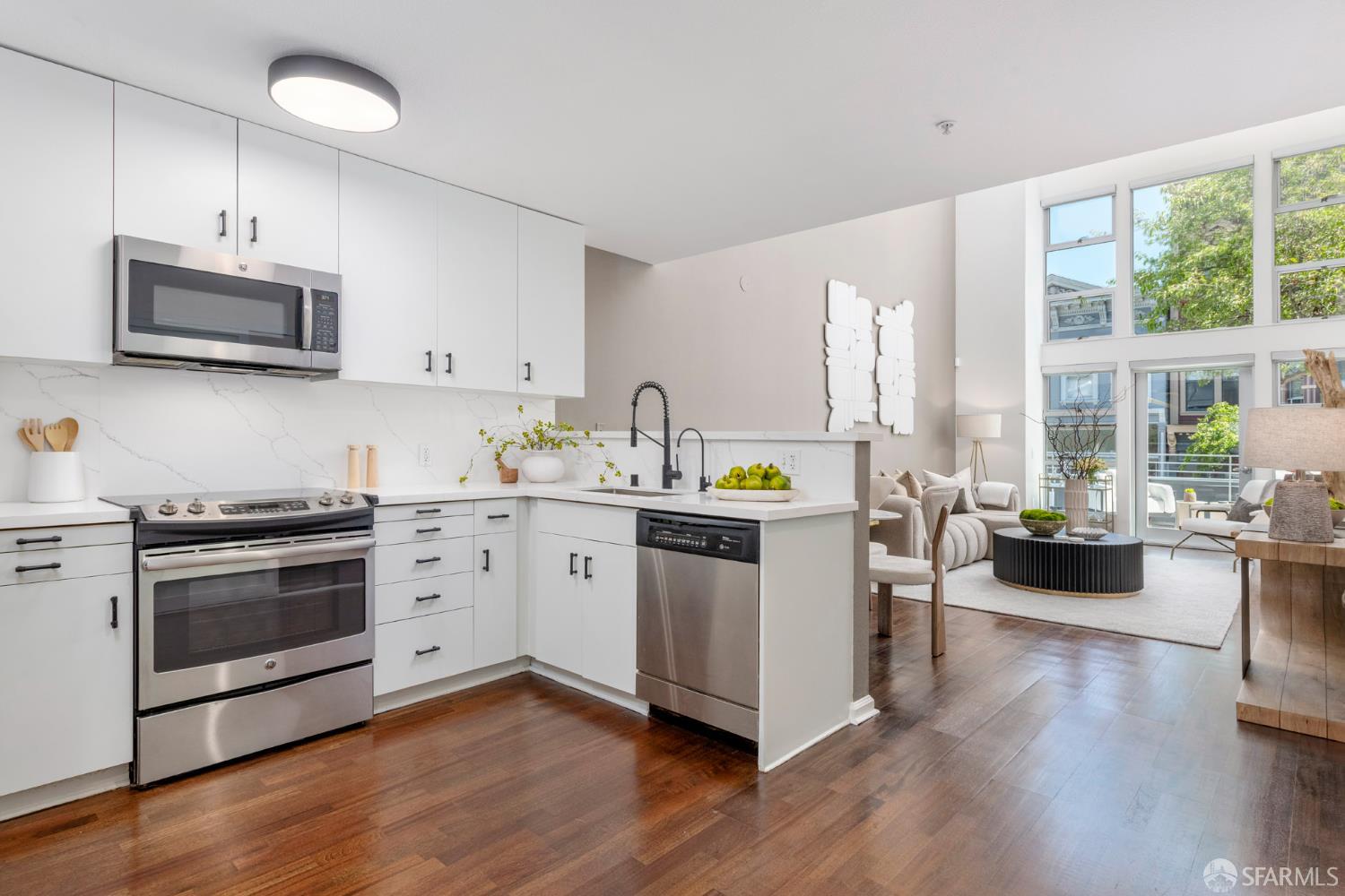 1970 Sutter Street # 107