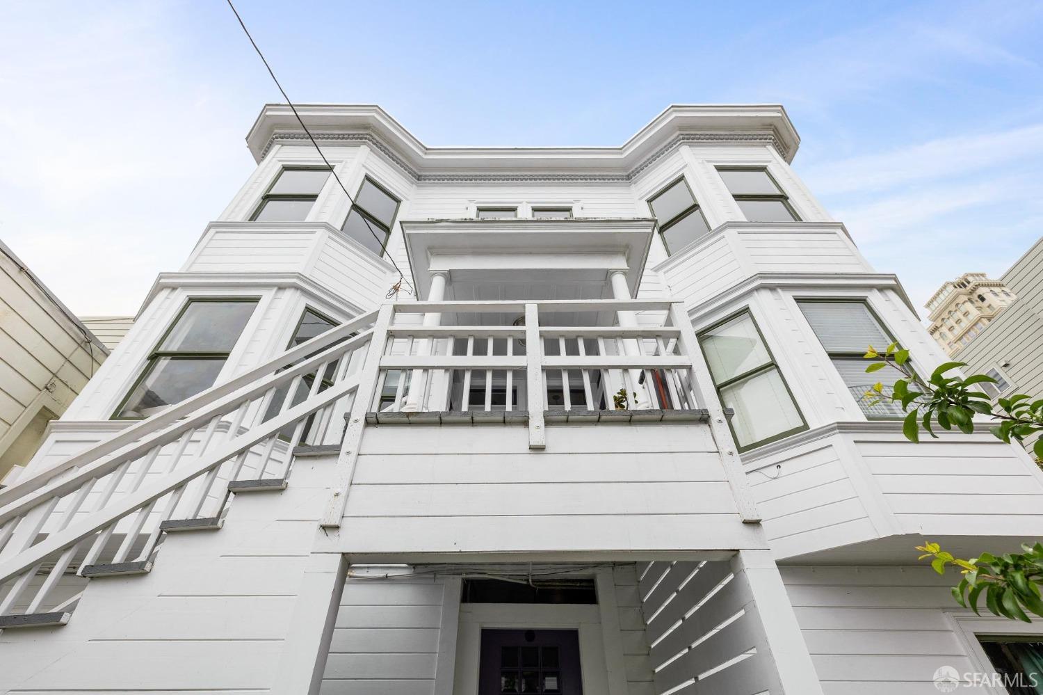 837 Union Street