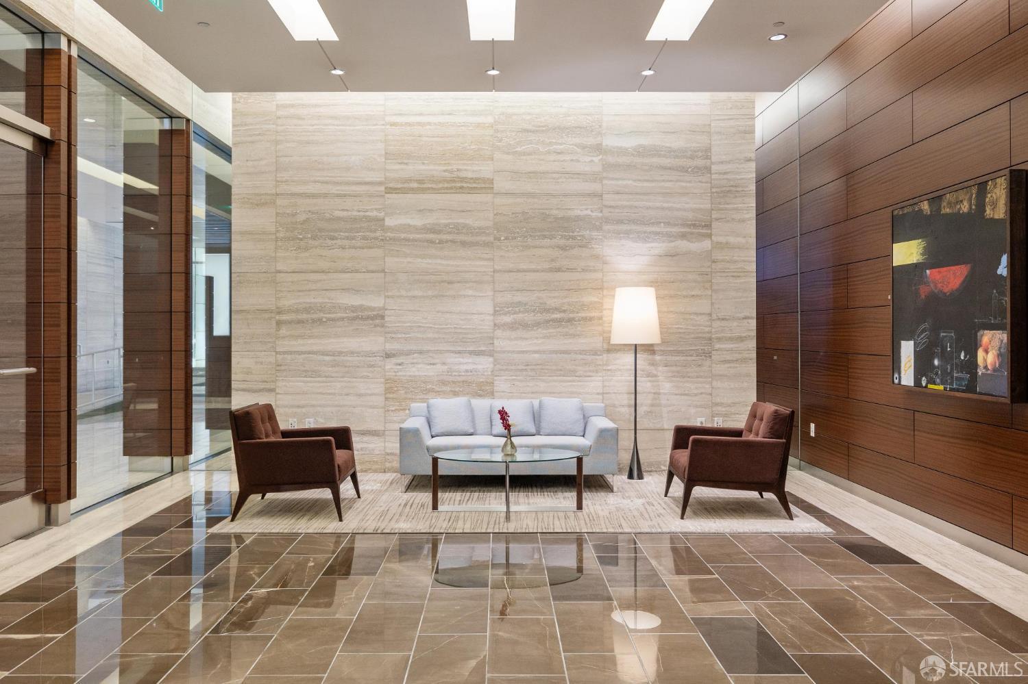 301 Mission Street # 14A