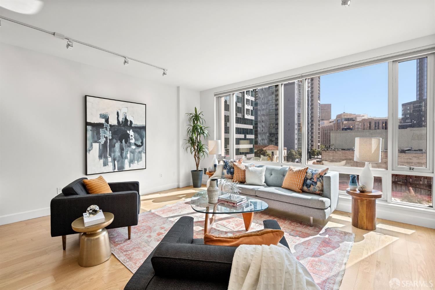 77 Van Ness Avenue # 405